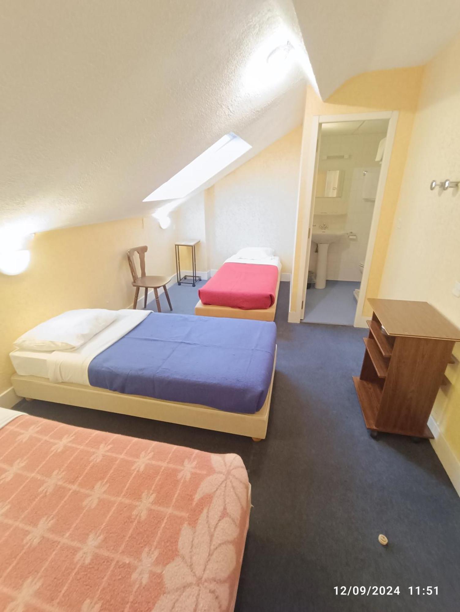 Chambre Chez Marie Et Didier 1 Minute A Pied Du Sanctuaire De Lourdes Dış mekan fotoğraf
